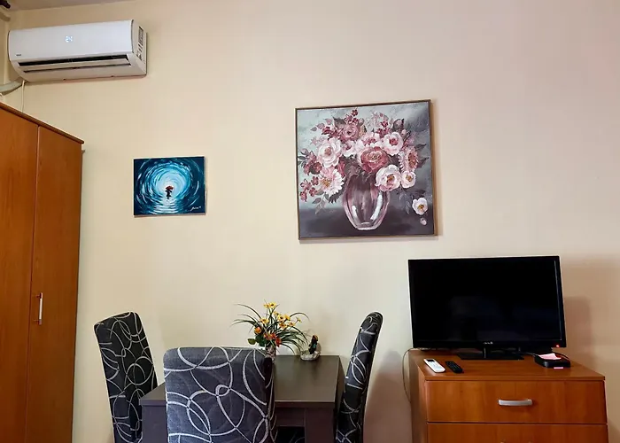 City Center Cozy Studio